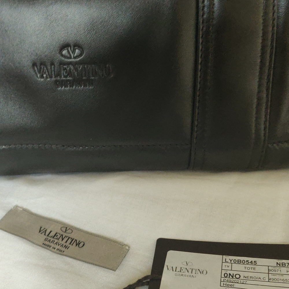 Valentino Garavani Handbag, excellent condition - Picture 3 of 6